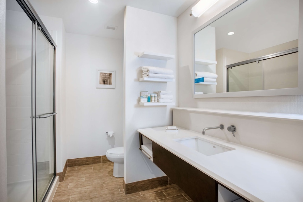 Hampton Inn Rochester Penfield - photo 29
