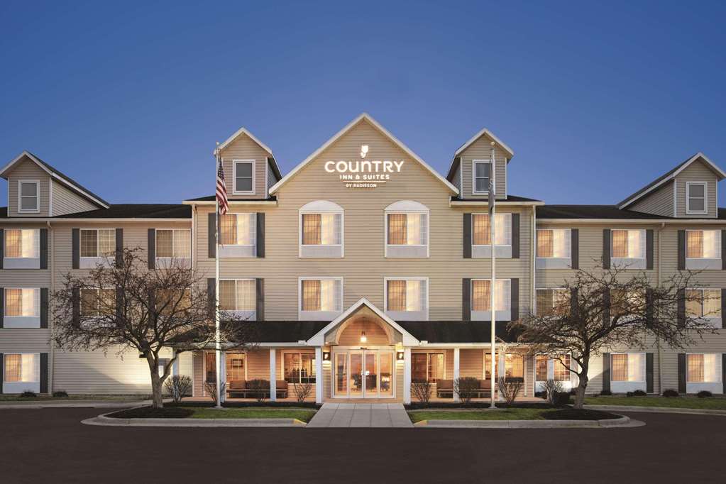 Country Inn & Suites by Radisson Springfield OH - photo 2