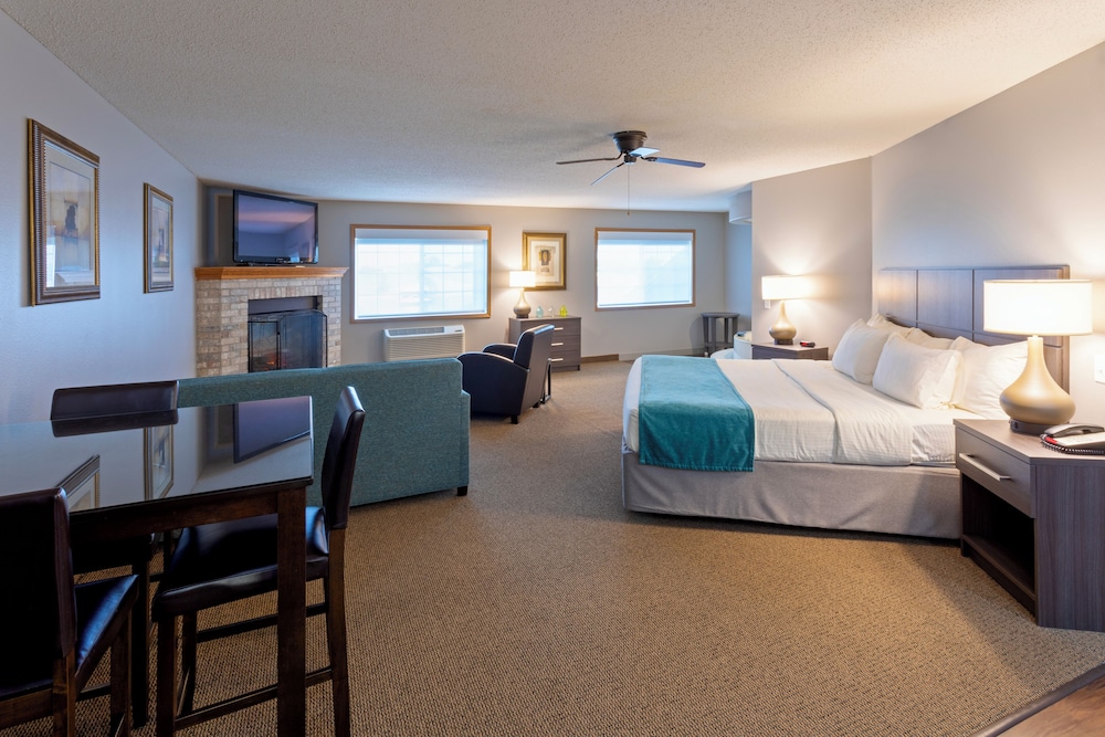 Paynesville Inn And Suites - photo 4