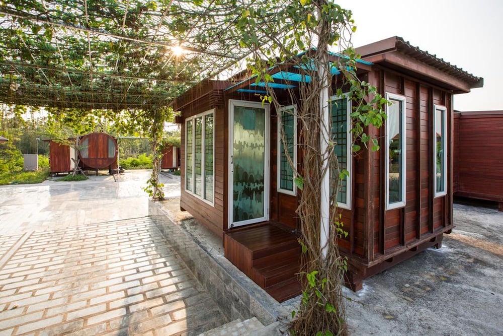 Prew Lom Chom Nam in Pluak Daeng, Thailand