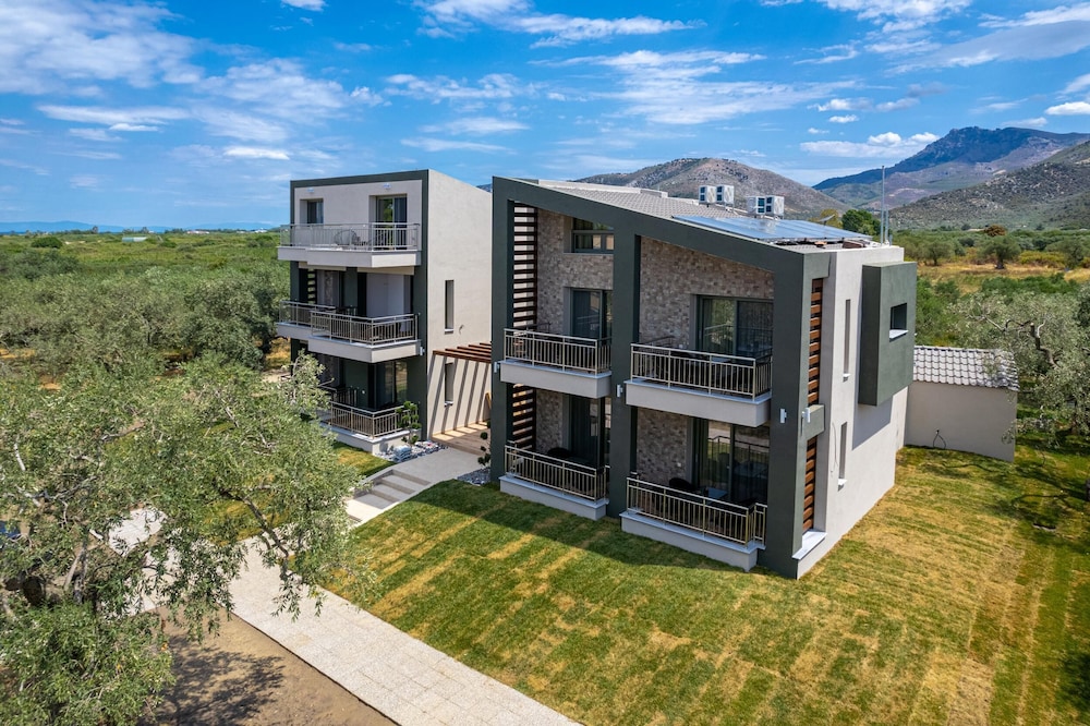 The Olive Land - carbon neutral hotel in Thasos