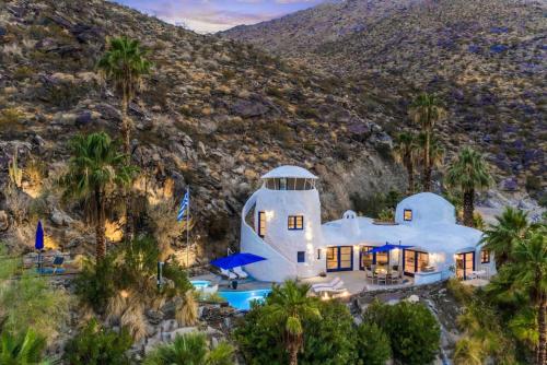 Santorini House Panoramic Palm Springs Views — 4-Star Luxury Hotel in Palm Springs, United States