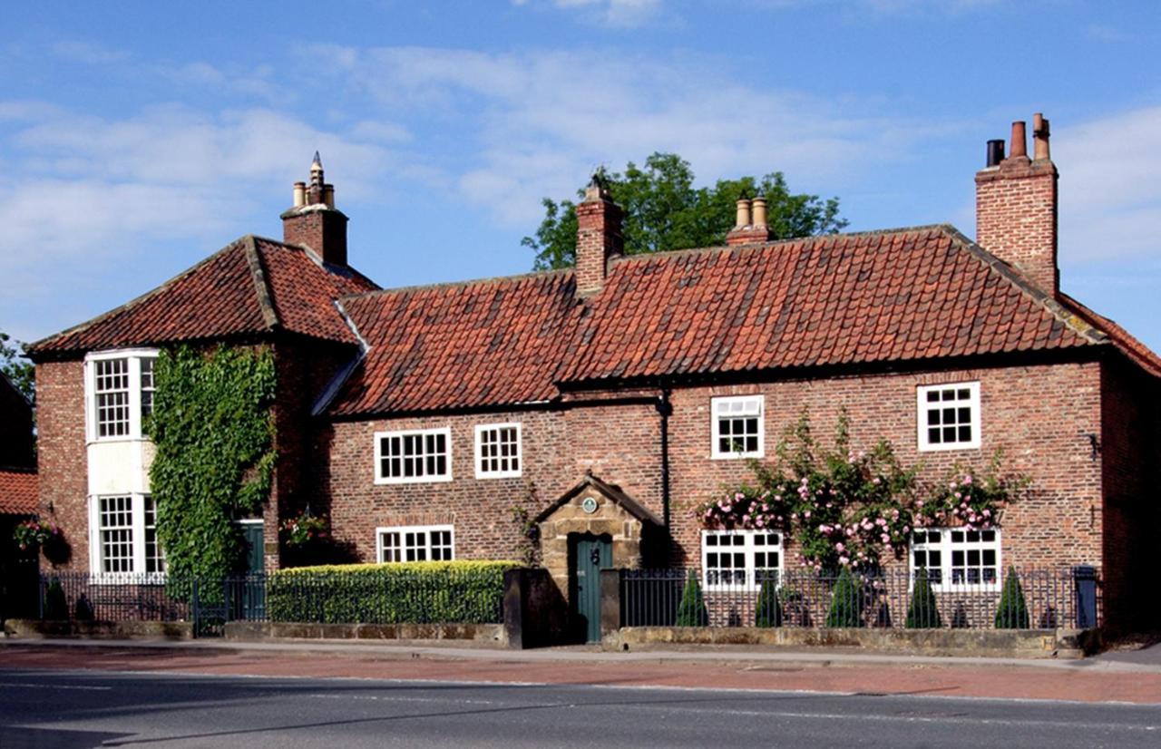 Porch House — 5-Star Luxury Hotel in Northallerton, United Kingdom