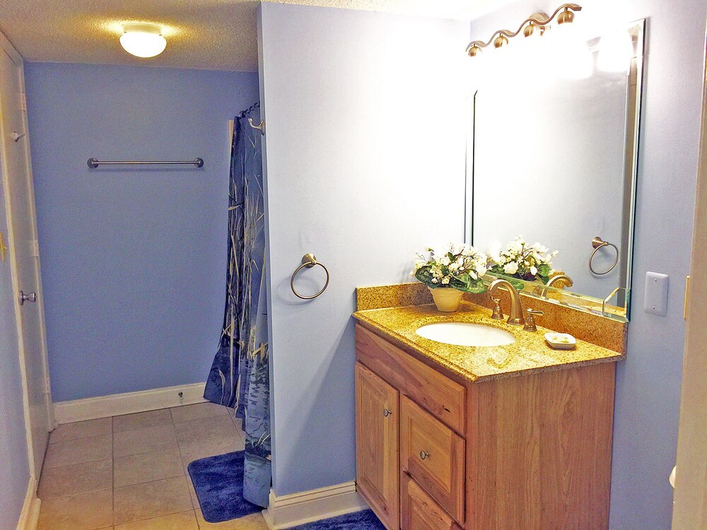 Springs Towers Unit 304 - photo 15