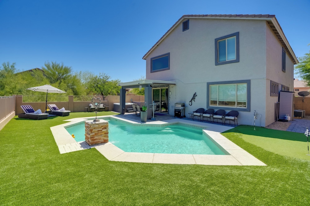 1 2 Mi To Lake Family Home W Hot Tub In Goodyear 17233680 — Goodyear