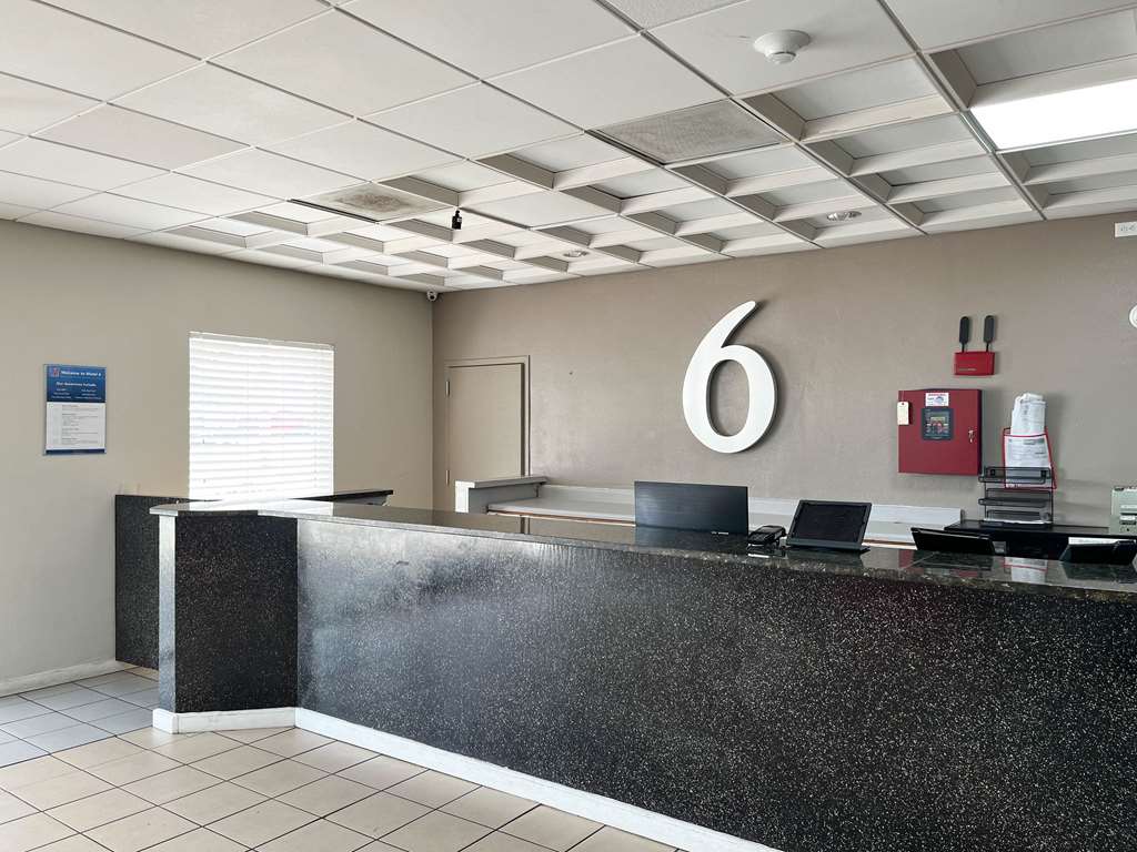 Motel 6 New Port Richey FL - photo 2