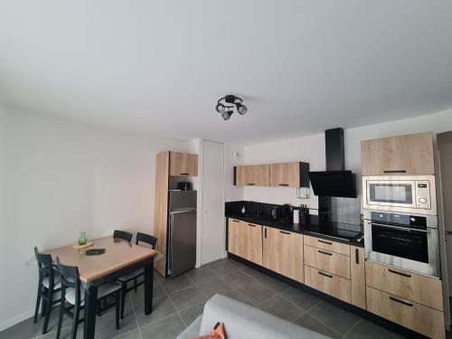 L’azalee D’eden in Saint-Jean-De-Monts, France