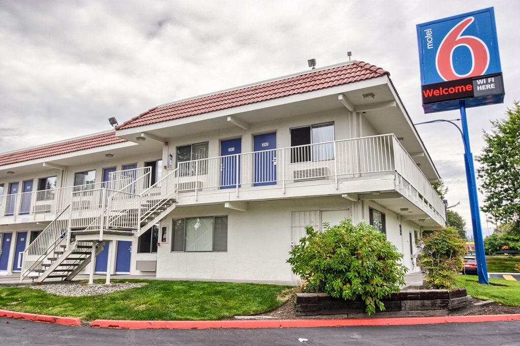 Motel 6 Everett WA South - photo 4