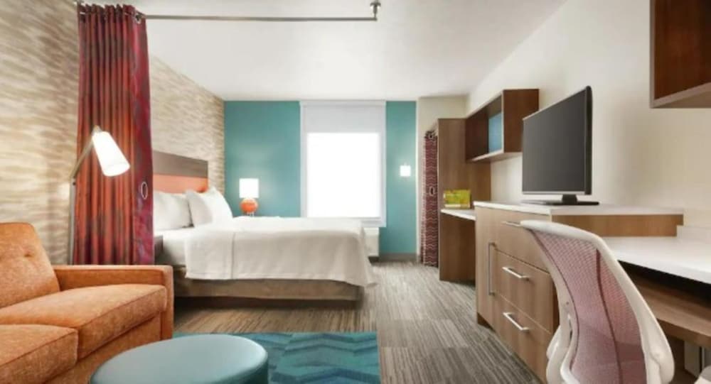 Home2 Suites by Hilton North Scottsdale near Mayo Clinic - photo 11