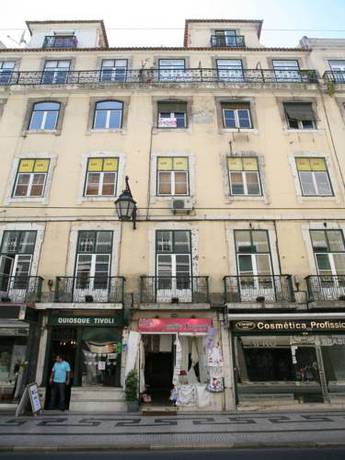 Traveling To Lisbon Baixa Apartments