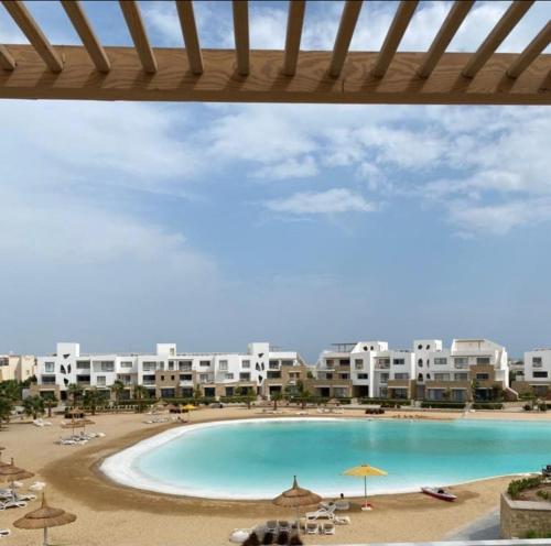 Spacious Penthouse - carbon neutral hotel in Hurghada