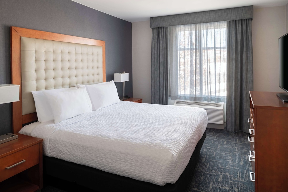 Homewood Suites by Hilton Gateway Hills Nashua - photo 12