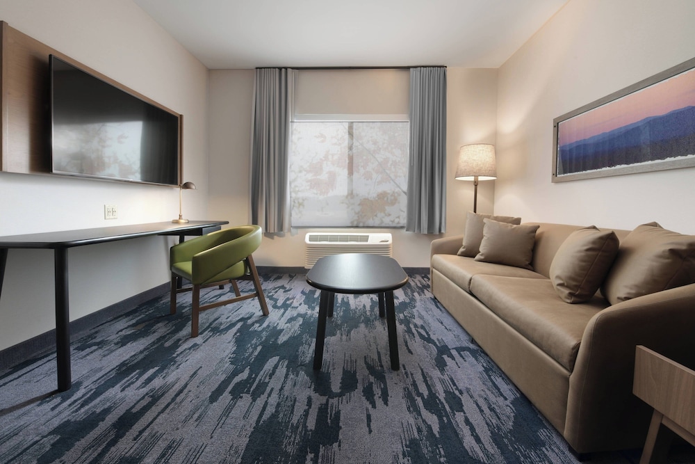 Fairfield Inn & Suites by Marriott El Dorado - photo 8