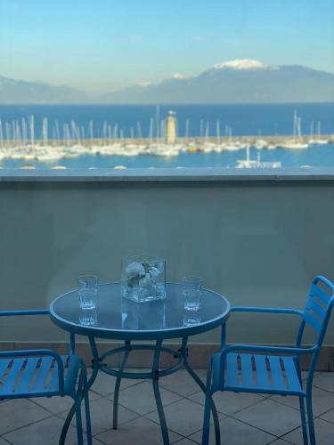 Molino Apartments — 4-Star Luxury Hotel in Desenzano Del Garda, Italy