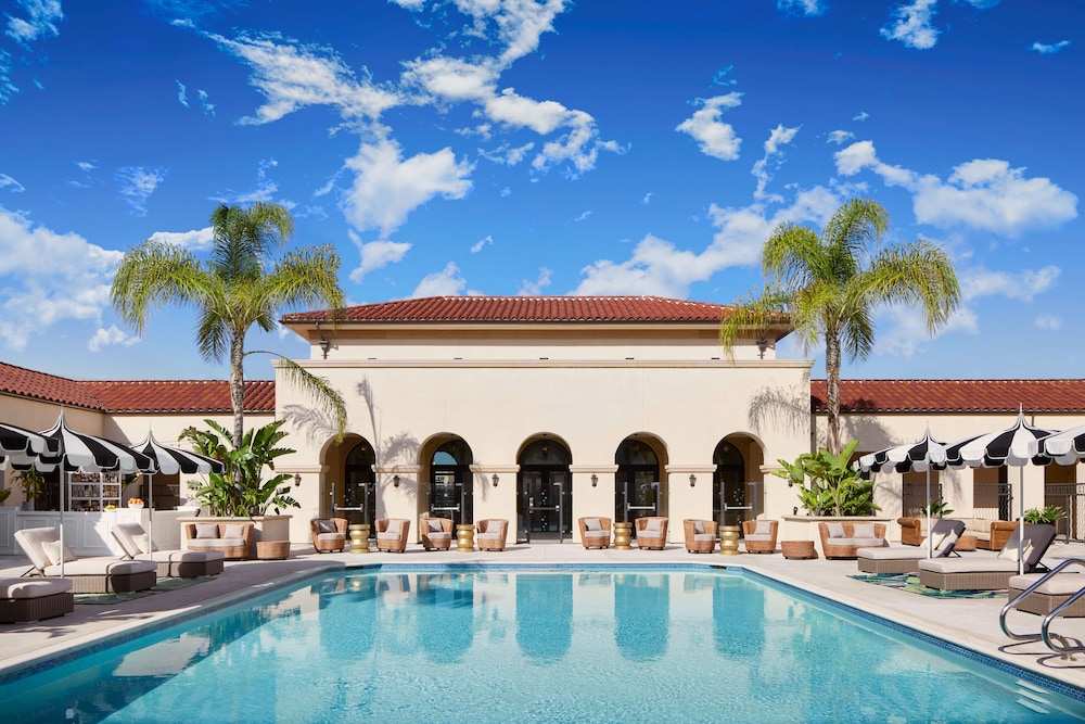 Pasadena Hotel & Pool - photo 34