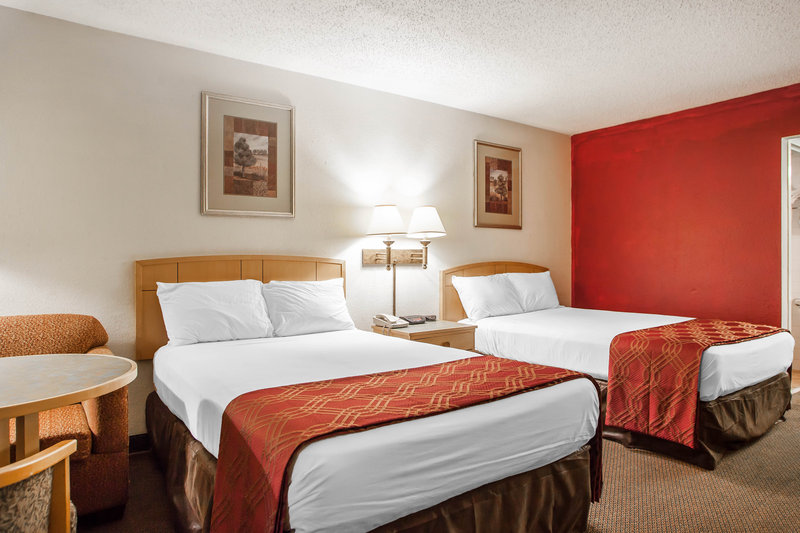 Motel 6 Nashville - photo 12