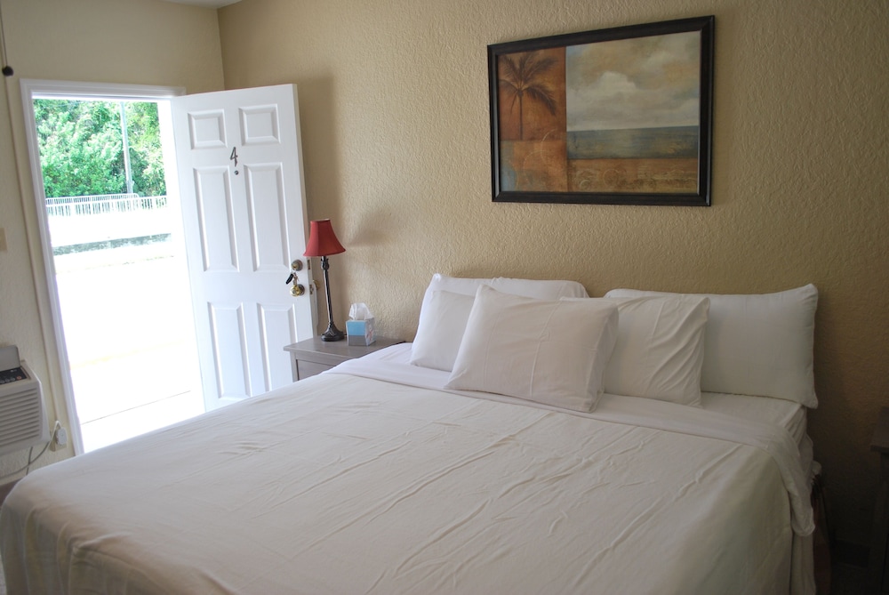 Mar Bay Motel &Suites - photo 34