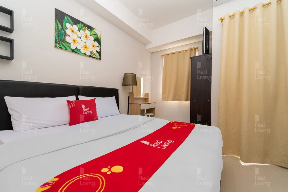 RedLiving Apartemen Transpark Juanda F88 Tower Jade