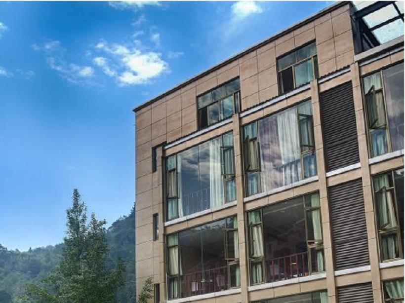 Chengdu Lying Dragon Lake Hotel - last minute hotel in Chengdu