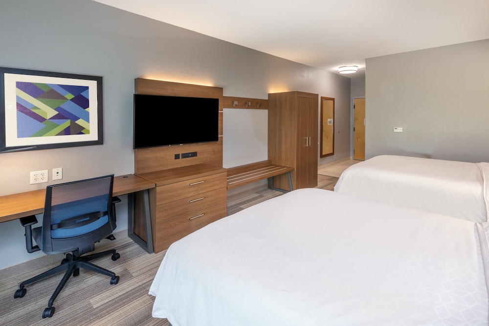 Holiday Inn Express & Suites Austin NE Hutto by IHG - photo 28