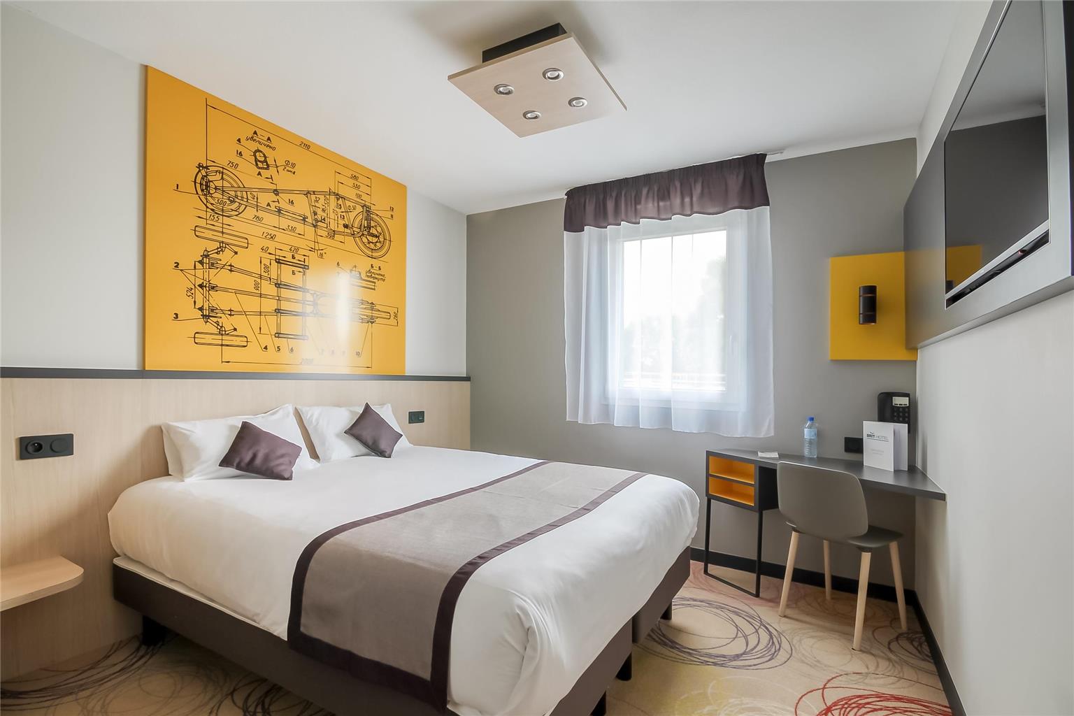 Brit Hotel Le Cottage Le Mans Sud — Arnage