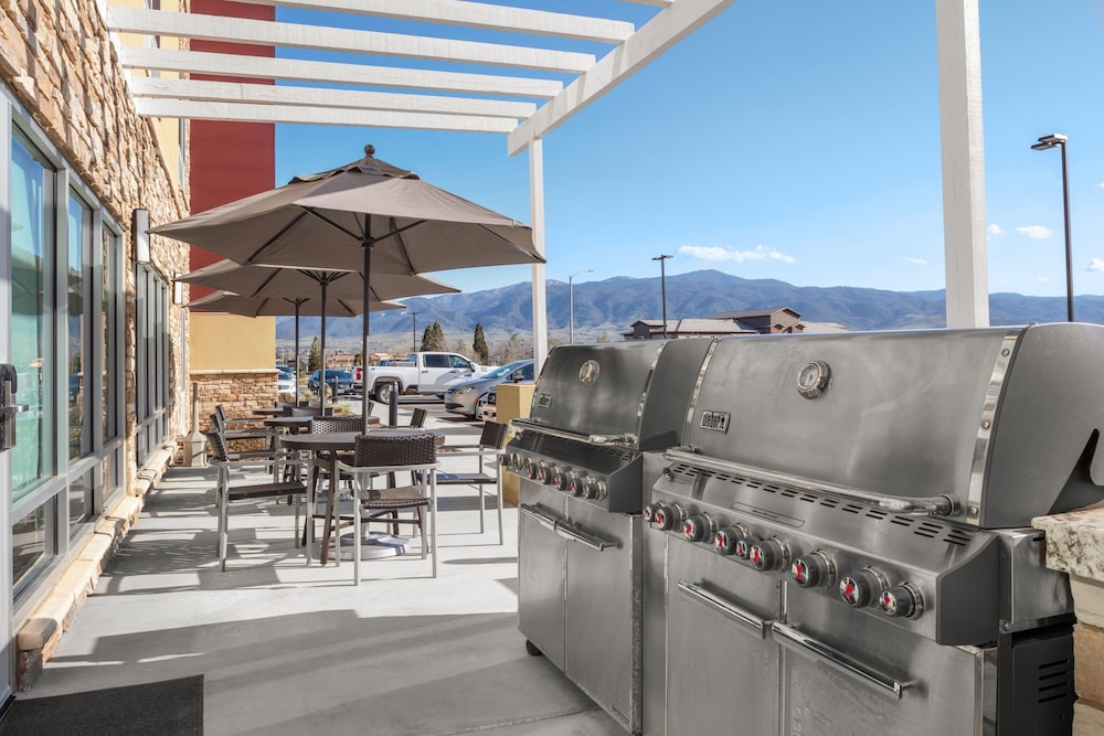 Towneplace Suites By Marriott Tehachapi - photo 10
