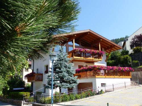 Apartments Dolomie — 4-Star Luxury Hotel in Ortisei, Italy