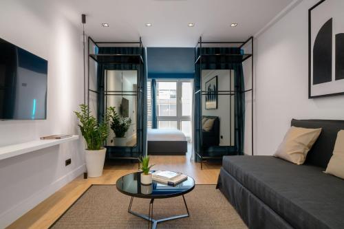 Dion Luxury Suites — 4-Star Luxury Hotel in Athens, Greece