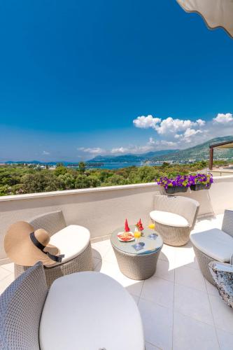Magic Sunset Suite