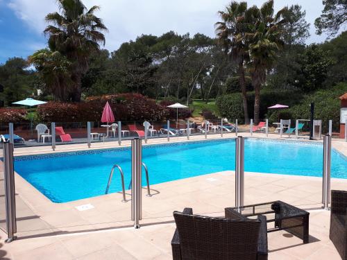 Hotel Albatros — hotel in Mouans-Sartoux