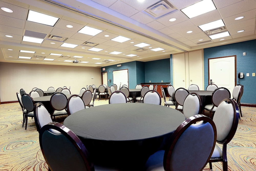 Hampton Inn & Suites Tampa Wesley Chapel - photo 31