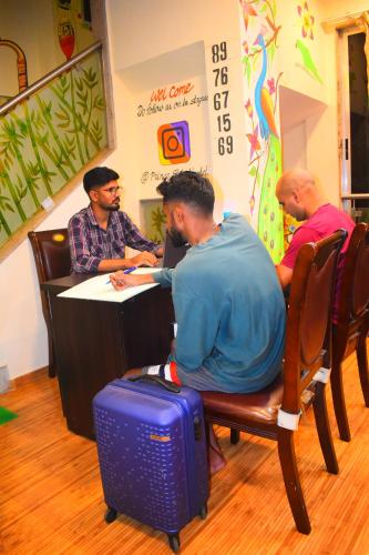 Solo Hostel