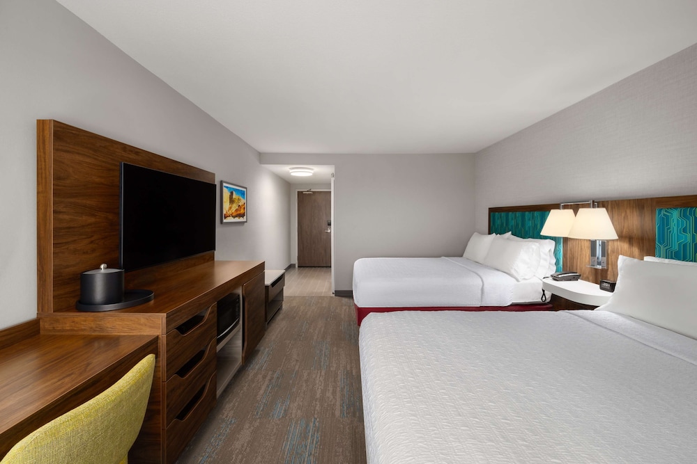 Hampton Inn by Hilton Carefree - photo 28