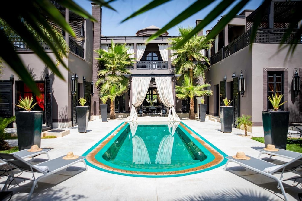 Villa Mano — 4-Star Luxury Hotel in Marrakesh, Morocco