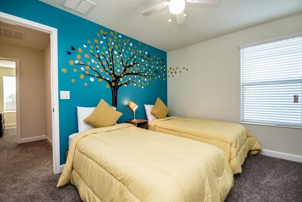 6 Bdrm 5 Bath Golf Resort - photo 6