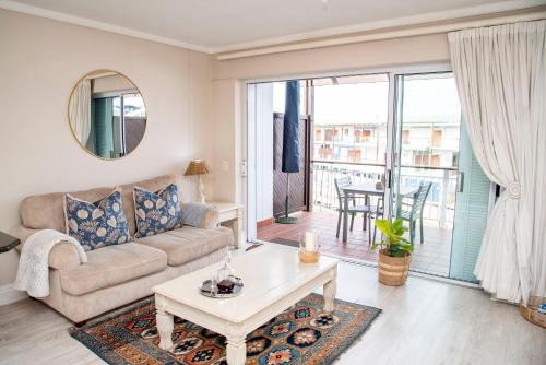 Waterfront 19 Quay West — 4-Star Luxury Hotel in Knysna, South Africa