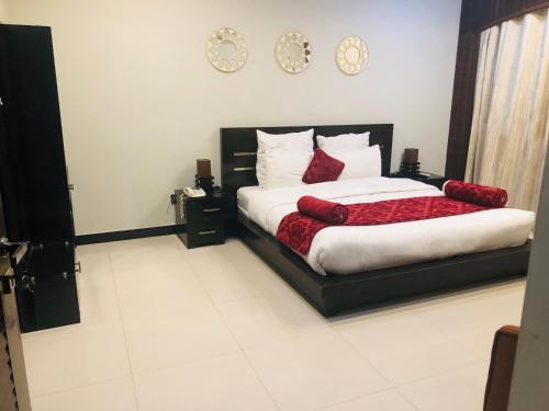 Burj Al Swat Hotel — Mingora