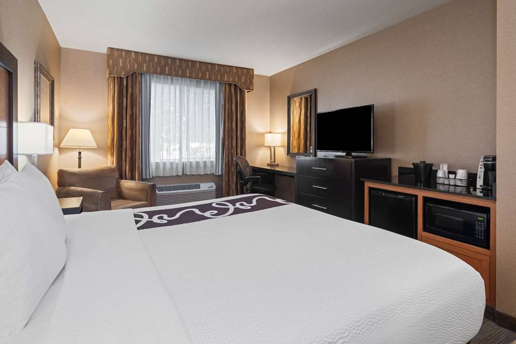 La Quinta Inn & Suites by Wyndham Idaho Falls Ammon - photo 36