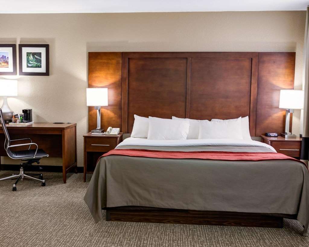Comfort Inn Kearney Liberty - photo 13