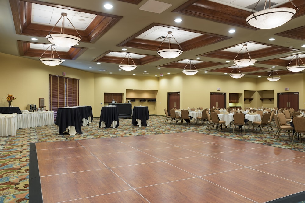 Holiday Inn Midland by IHG - photo 31