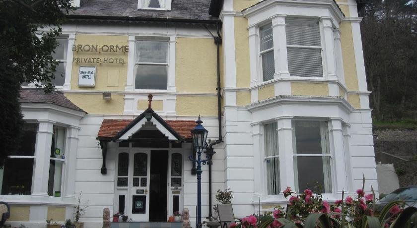 Bron Orme Private Hotel in Llandudno, United Kingdom