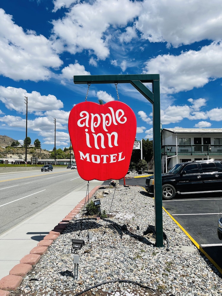 Apple Inn Motel - photo 65
