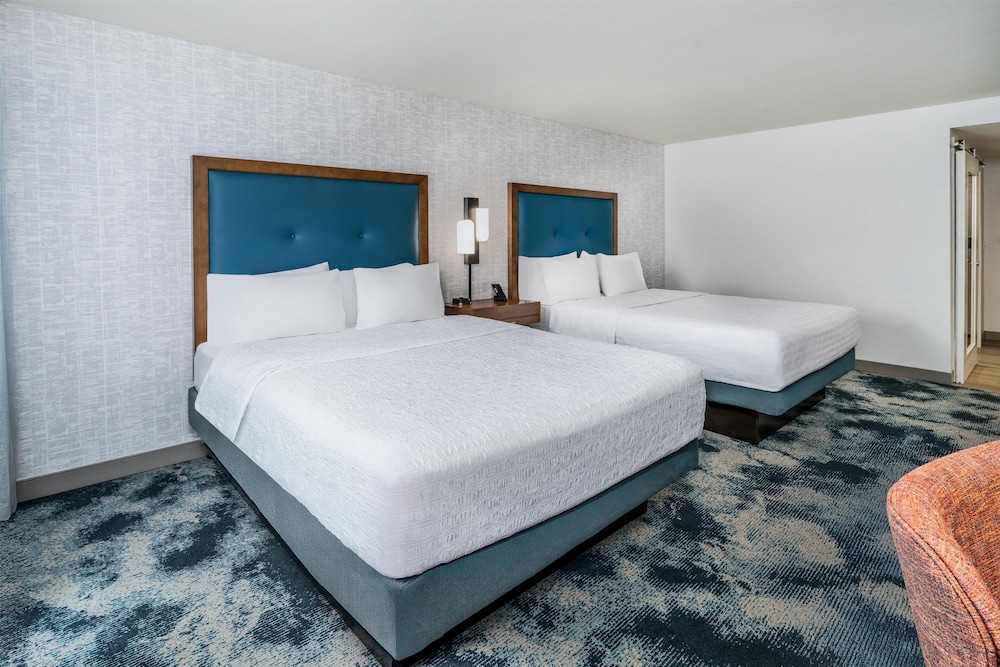 Hampton Inn & Suites Silverthorne - photo 15