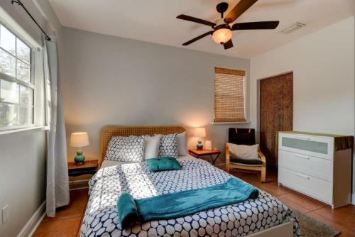 Spanish Bungalow Guest House — 4-Star Luxury Hotel in Daytona Beach, United States
