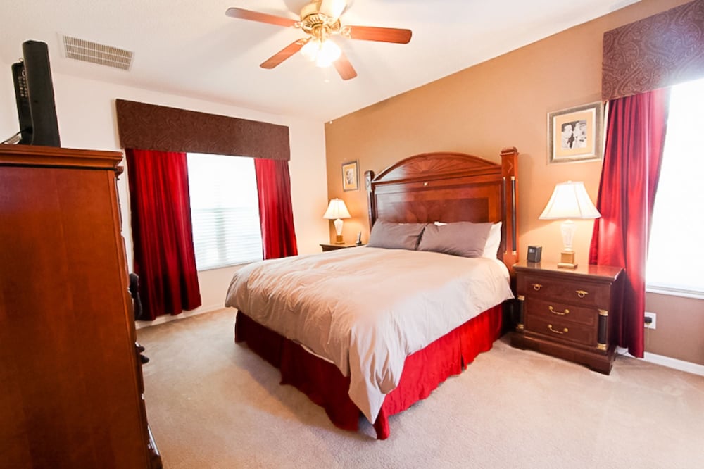 7BR 4.5BA Home in Emerald Island Resort by CV 2767 - photo 2