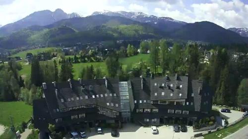 Butorowy Residence Apartament Górska Orchidea — 4-Star Luxury Hotel in Koscielisko, Poland