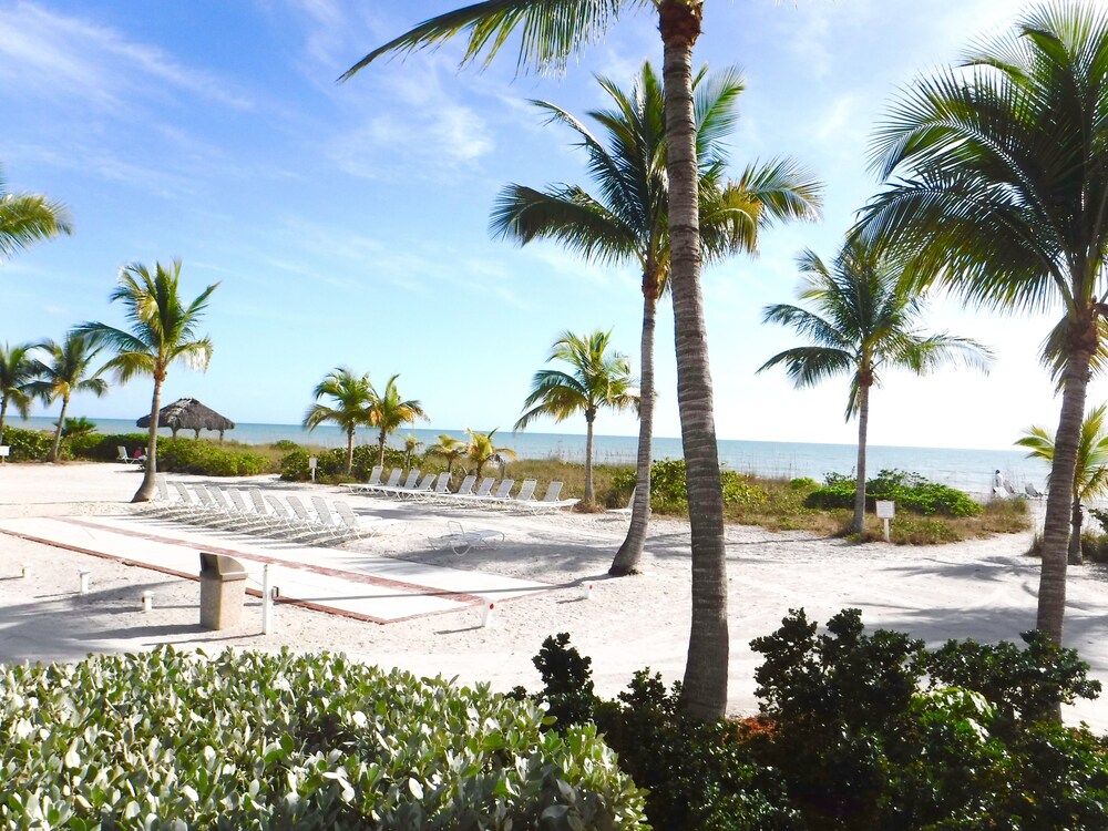 Waterside Inn on the Beach - photo 50