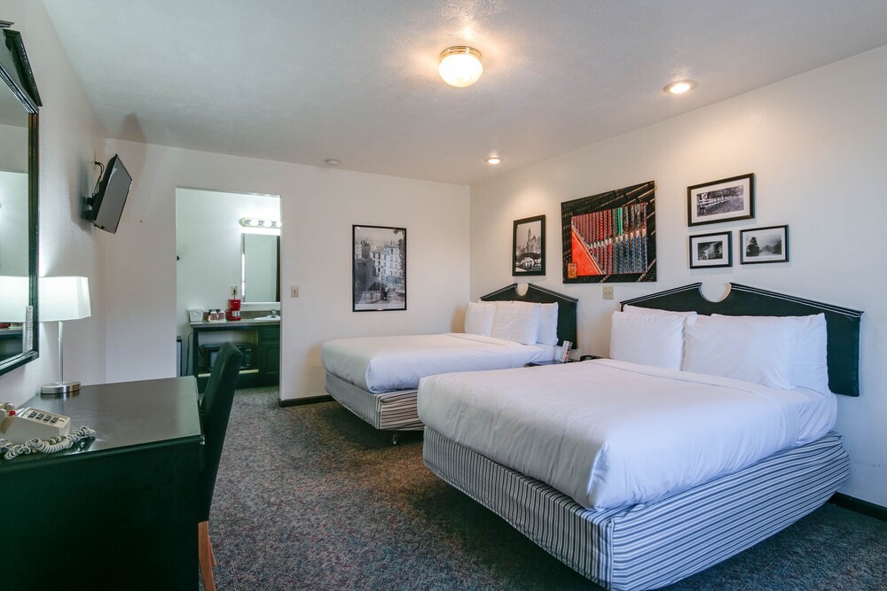 Simmer Motel - photo 21