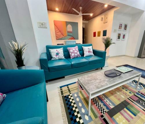 Queenie Bandra west — 4-Star Luxury Hotel in Mumbai, India