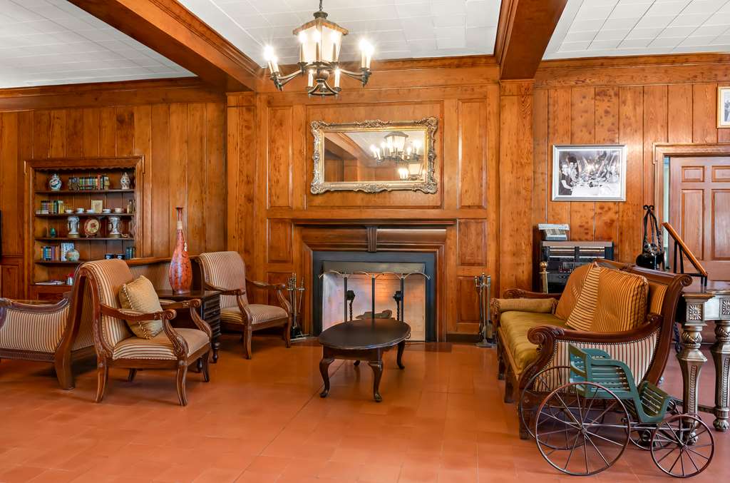 Americas Best Value Inn Historic Clewiston Inn - photo 15
